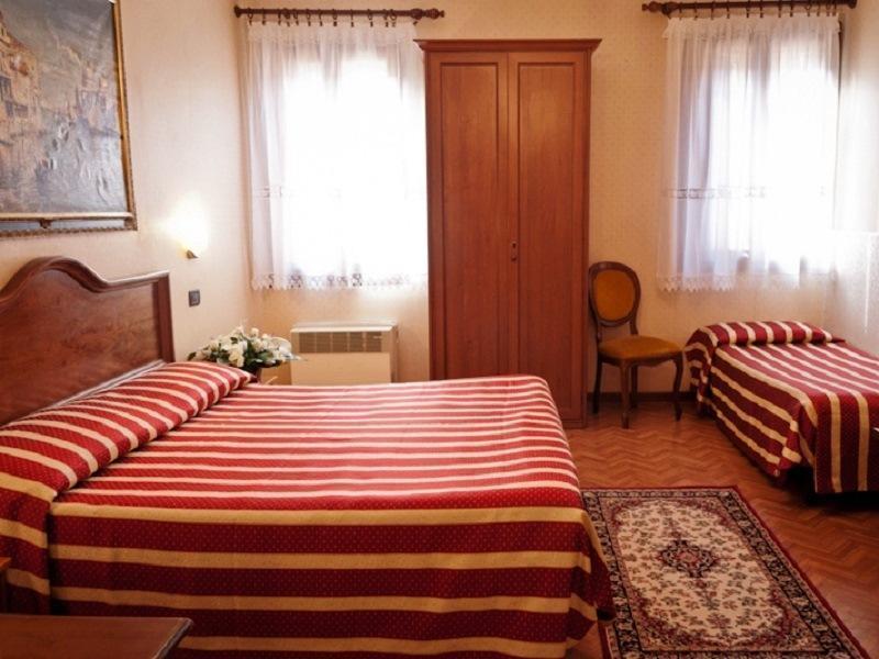 Hotel Florida Венеция Экстерьер фото